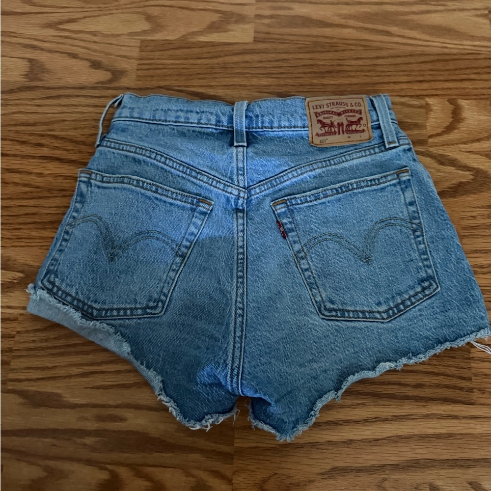501 Levi's Blue Jean Shorts with Frayed Hem